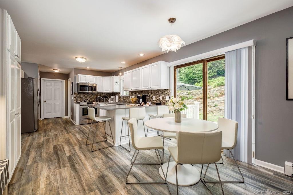 18 Tunnel Road Roxbury, CT 06783 - Photo 16 of 29