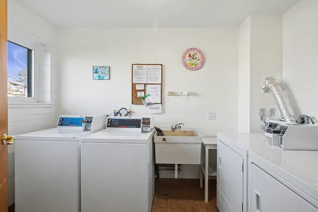 $209,900 | 5300 Walnut Avenue, Unit 24B, Downers Grove, IL 60515