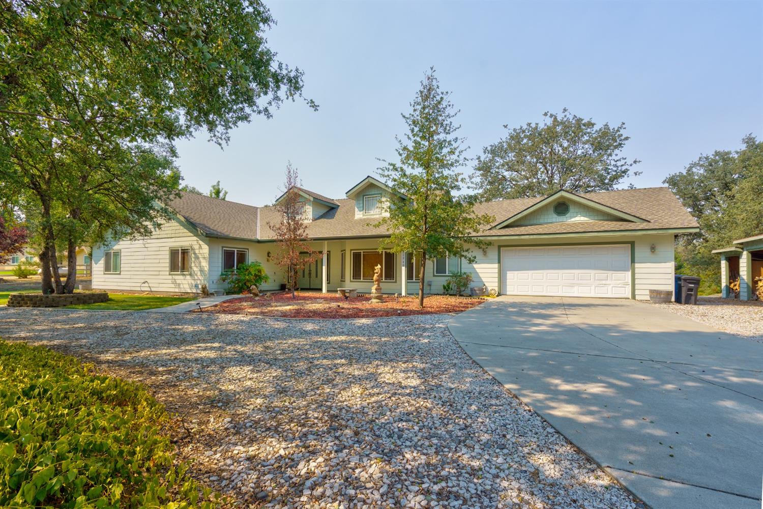 31940 Delaware Road Coarsegold, CA 93614 - Photo 2 of 44 Gallery Image 2