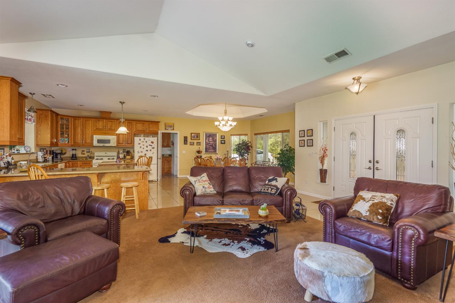 31940 Delaware Road Coarsegold, CA 93614 - Photo 13 of 44 Gallery Image 13