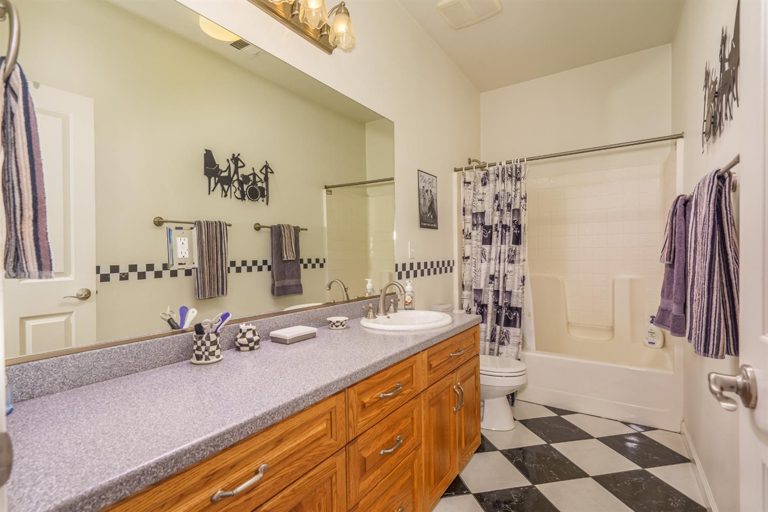31940 Delaware Road Coarsegold, CA 93614 - Photo 24 of 44 Gallery Image 24
