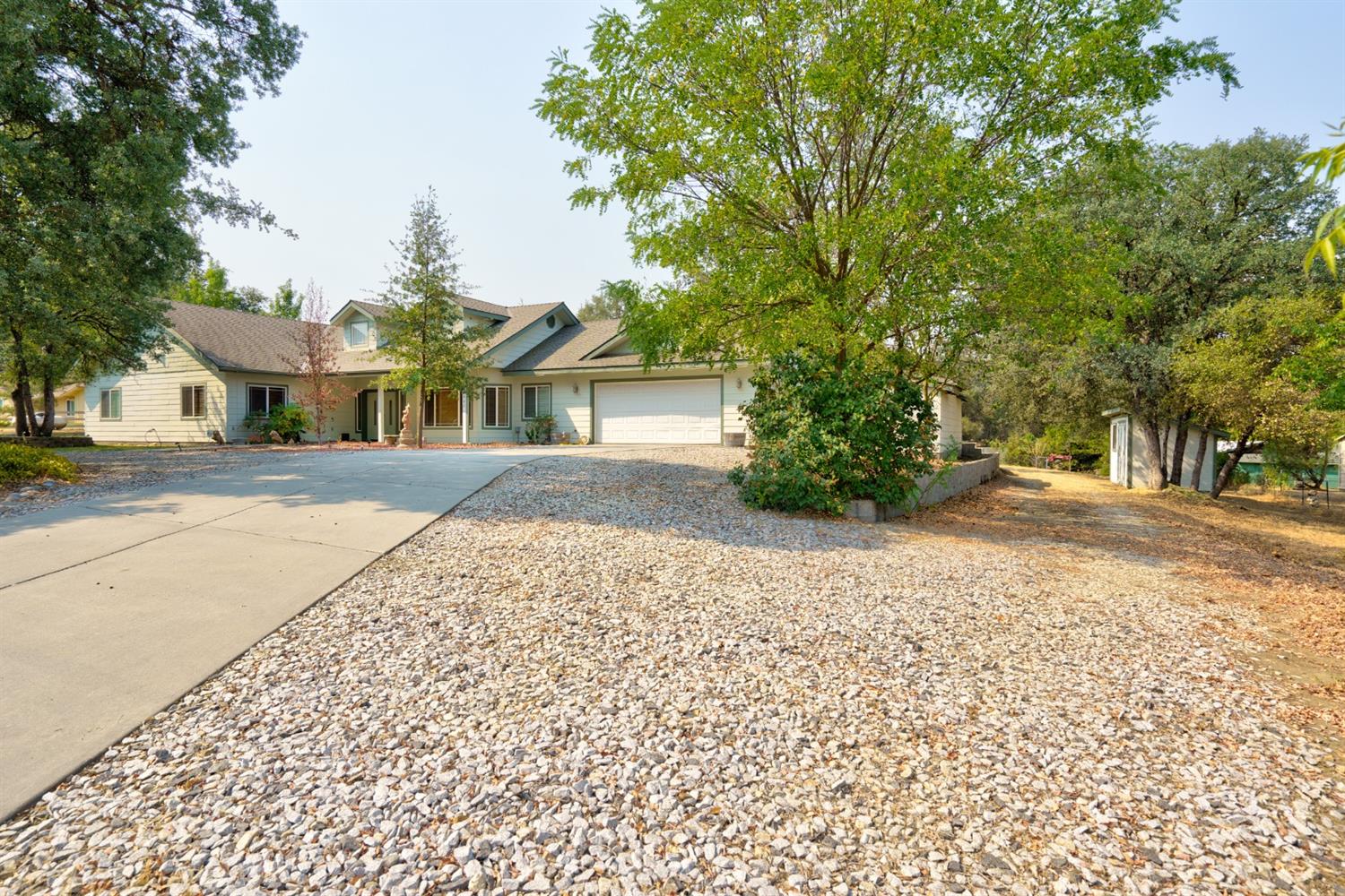 31940 Delaware Road Coarsegold, CA 93614 - Photo 4 of 44 Gallery Image 4
