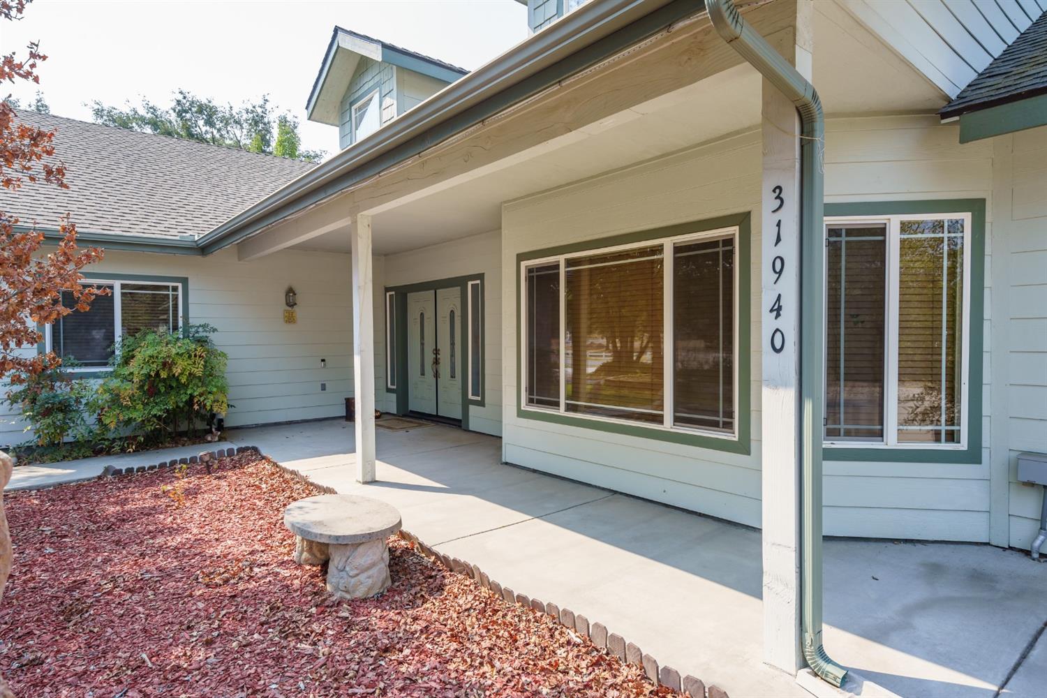31940 Delaware Road Coarsegold, CA 93614 - Photo 8 of 44 Gallery Image 8