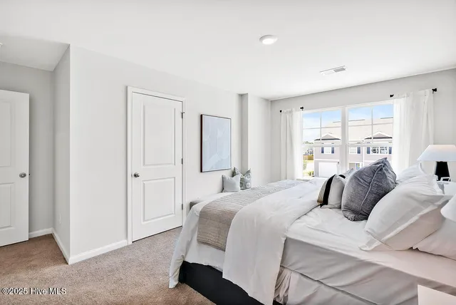 $328,990 | 72 Cashmere Court, Unit LOT 12, Wilmington, NC 28411