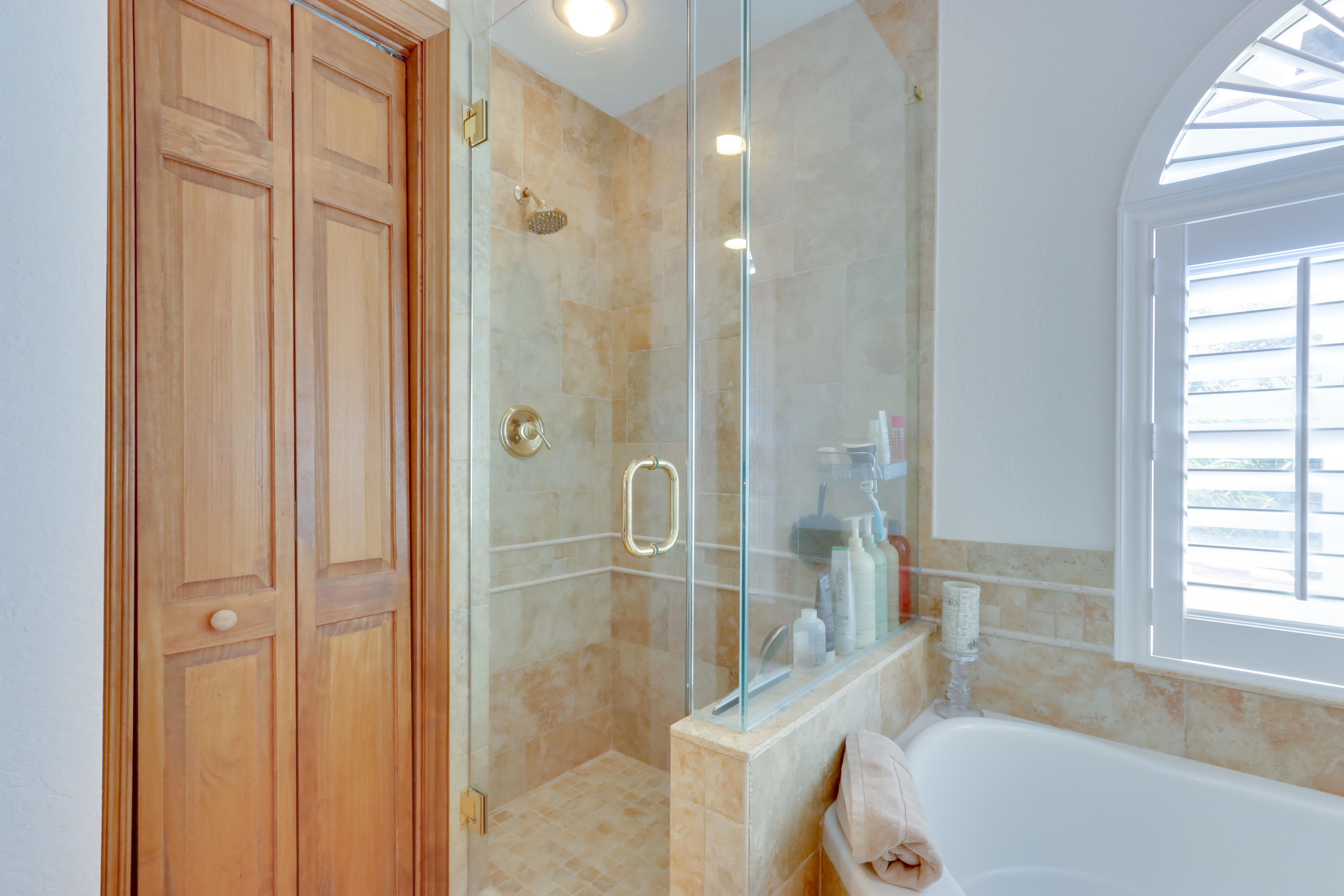 381 Southwest 15th Street Boca Raton, FL 33432 - Photo 33 of 72 Master Bathroom