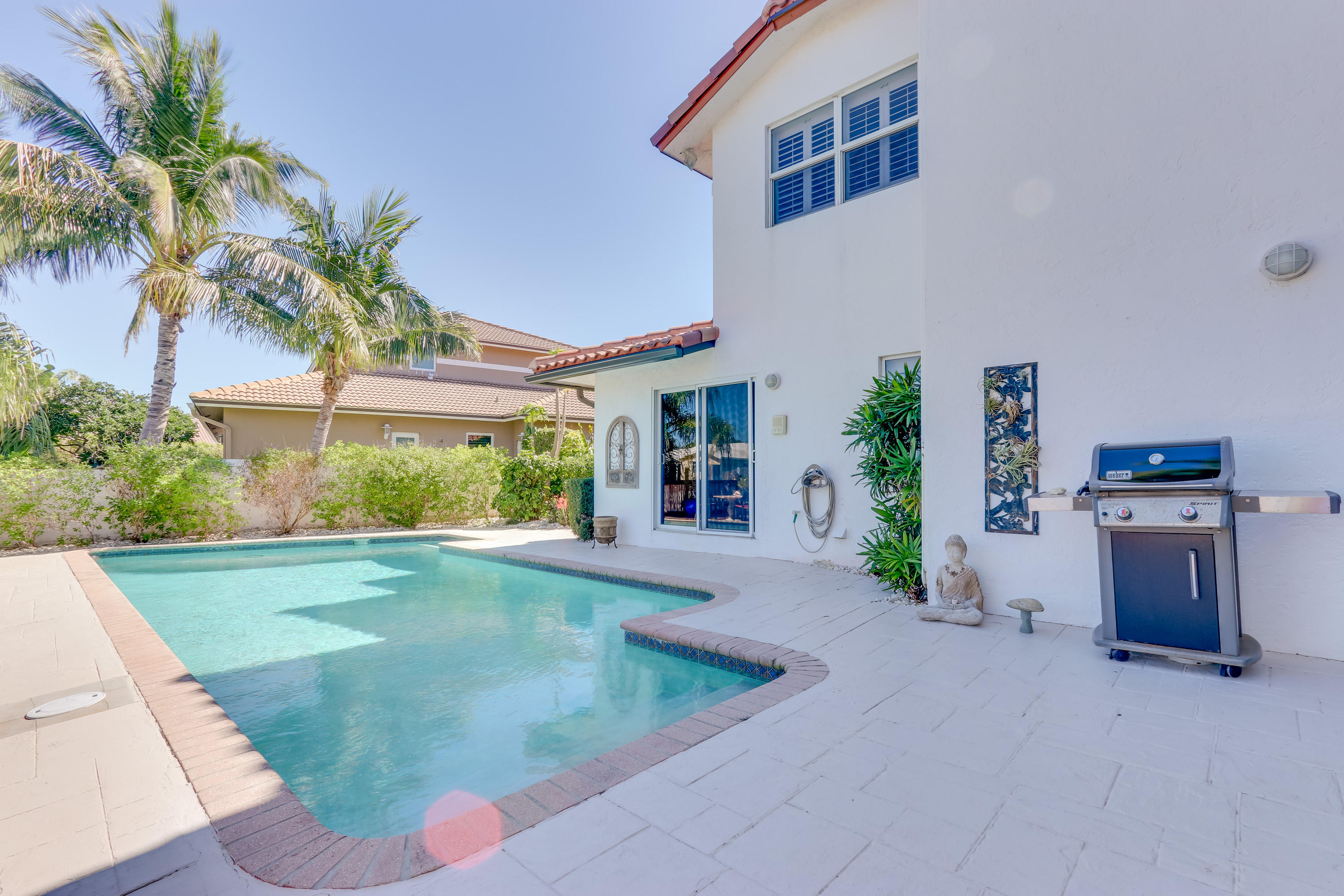 381 Southwest 15th Street Boca Raton, FL 33432 - Photo 49 of 72 Pool / Patio
