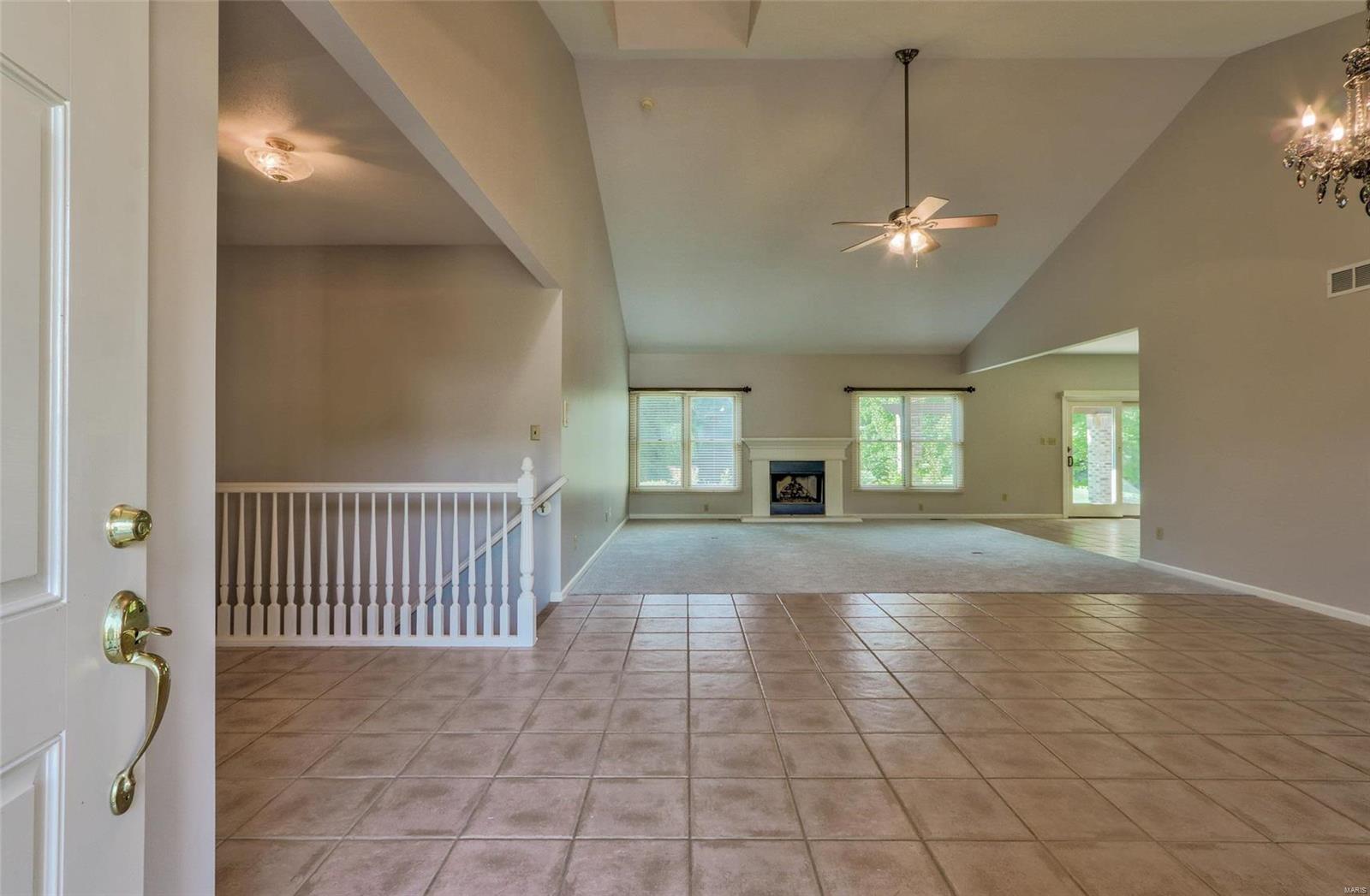 211 Summit Ridge Place Weldon Spring, MO 63304 - Photo 11 of 38 Gallery Image 11