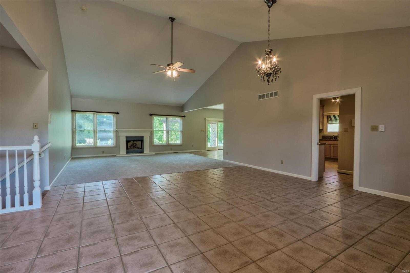 211 Summit Ridge Place Weldon Spring, MO 63304 - Photo 12 of 38 Gallery Image 12