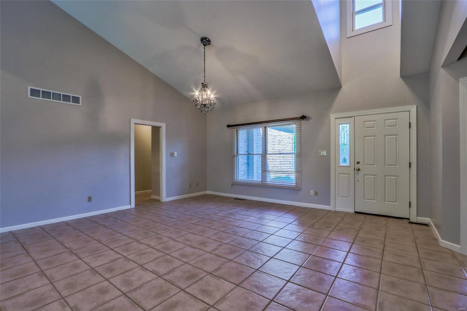 211 Summit Ridge Place Weldon Spring, MO 63304 - Photo 18 of 38 Gallery Image 18
