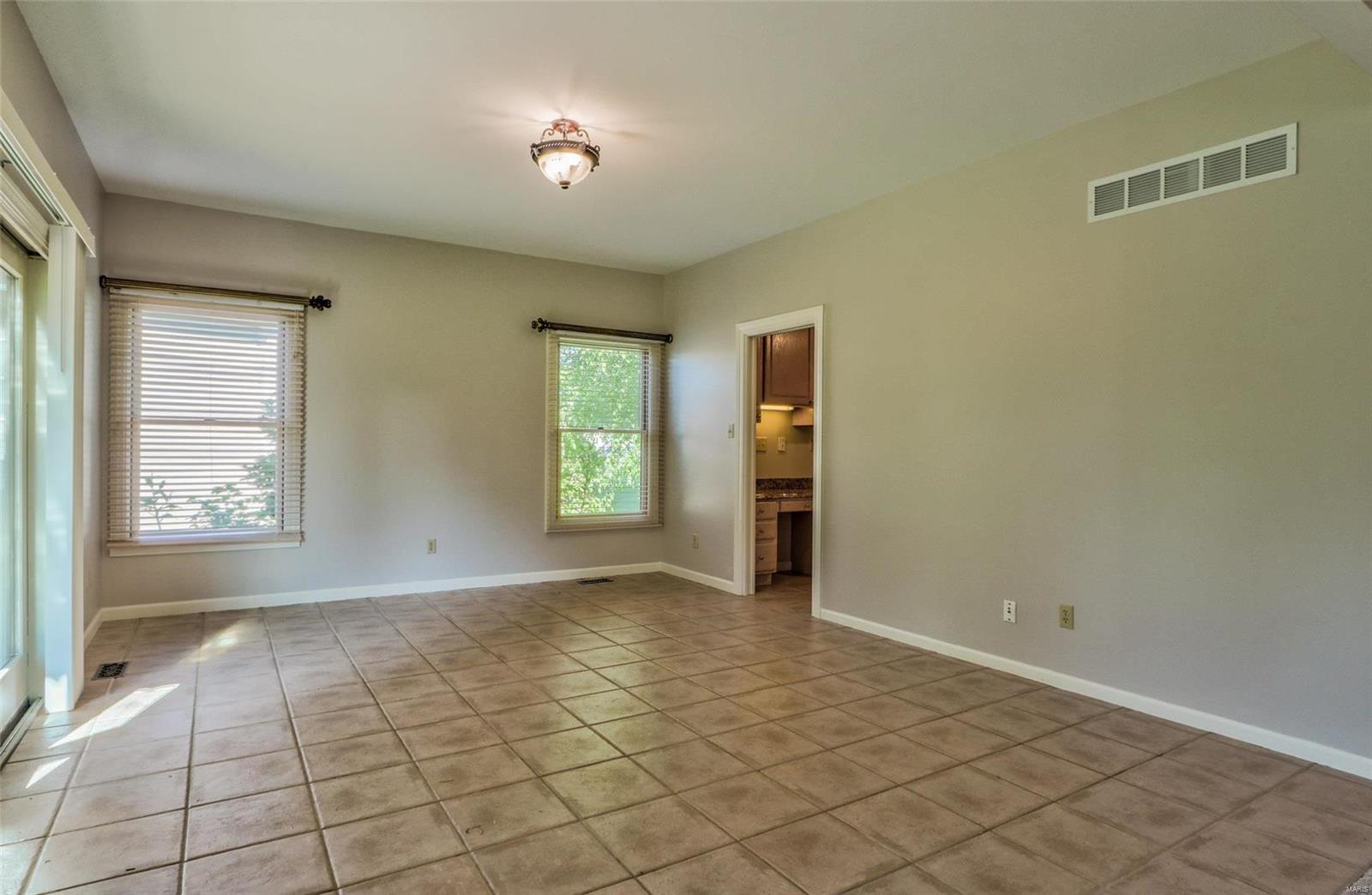 211 Summit Ridge Place Weldon Spring, MO 63304 - Photo 21 of 38 Gallery Image 21