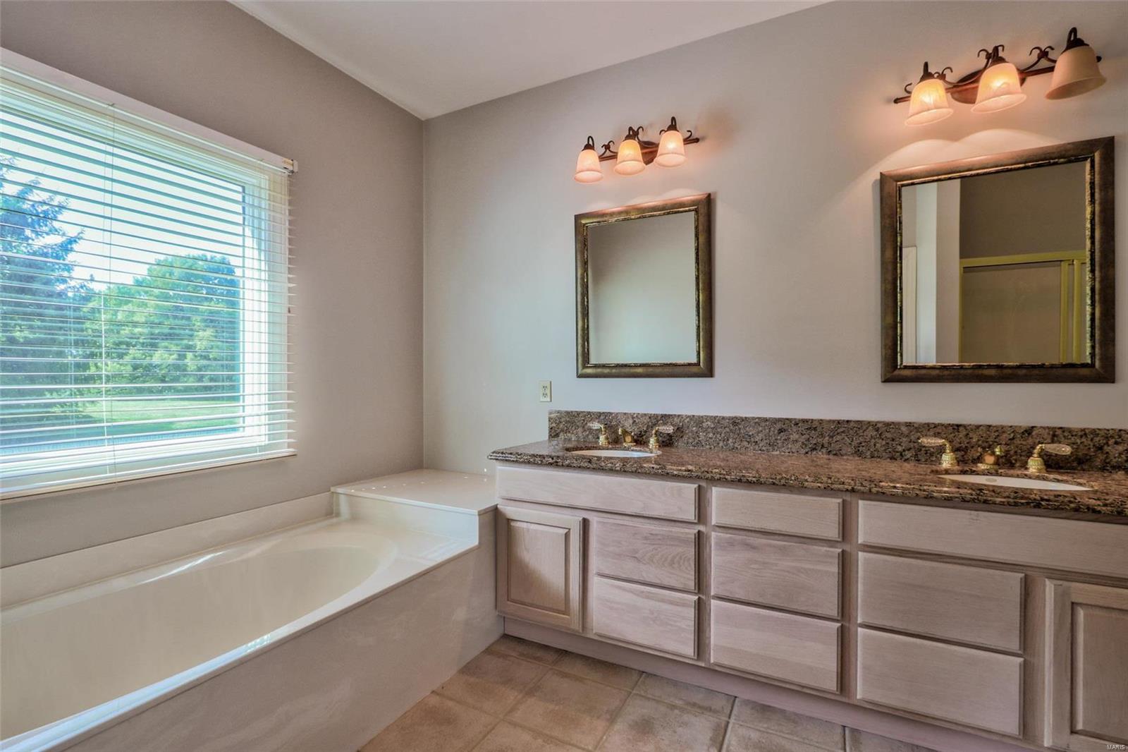 211 Summit Ridge Place Weldon Spring, MO 63304 - Photo 33 of 38 Gallery Image 33