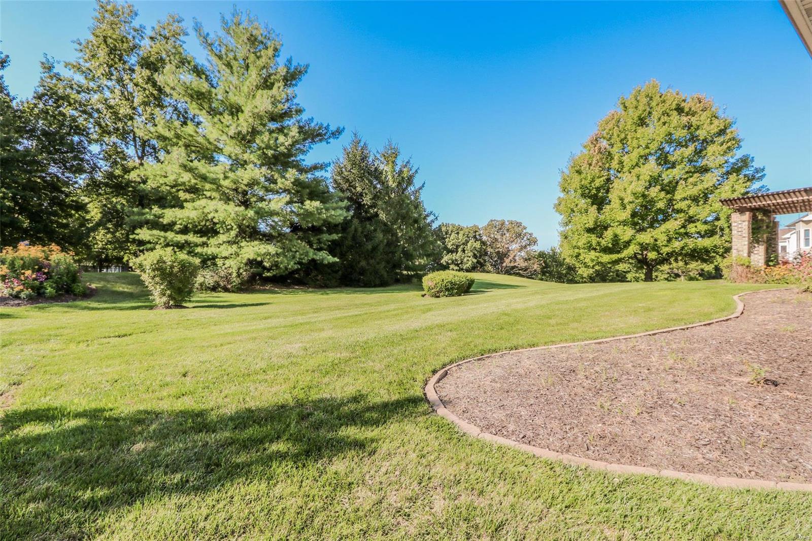 211 Summit Ridge Place Weldon Spring, MO 63304 - Photo 9 of 38 Gallery Image 9