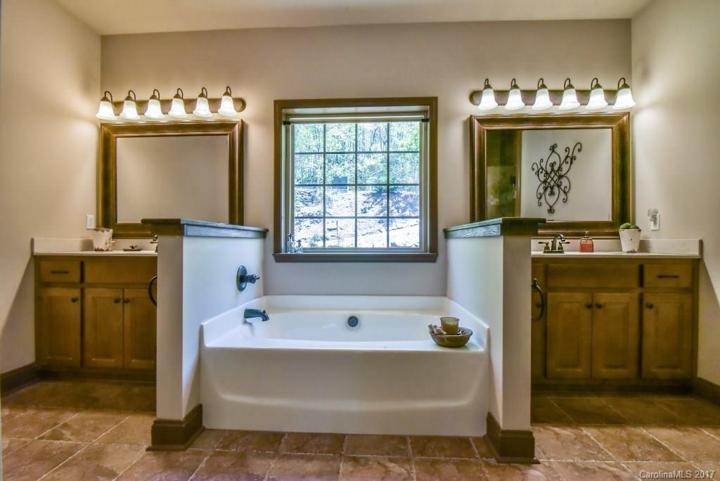50 Ivy Cove Road Fairview, NC 28730 - Photo 12 of 24 Gallery Image 12