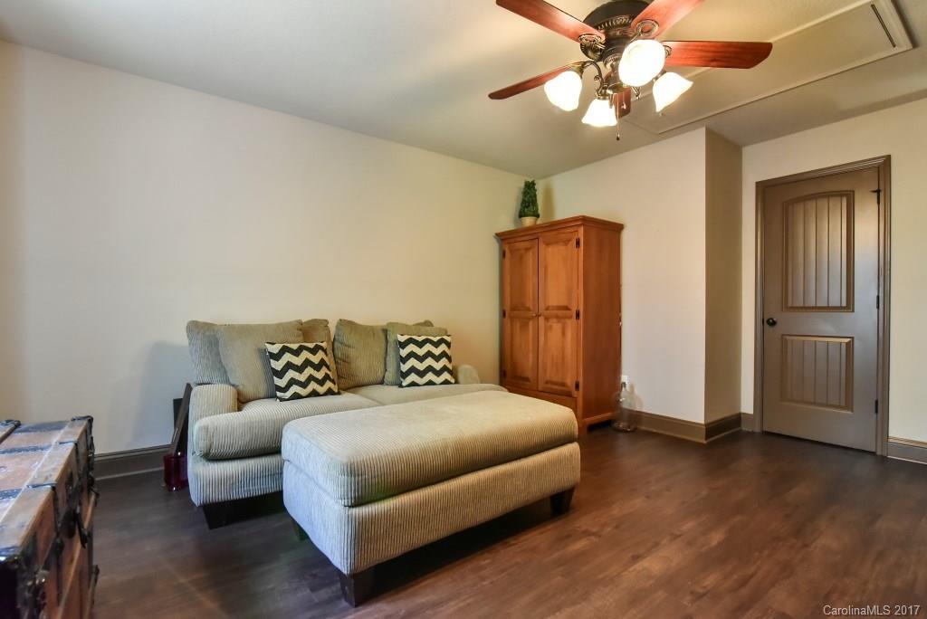 50 Ivy Cove Road Fairview, NC 28730 - Photo 17 of 24 Gallery Image 17