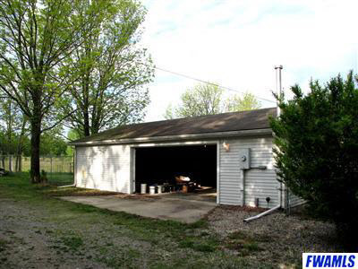 2312 Chapman Road Huntertown, IN 46748 - Photo 18 of 20 Gallery Image 18