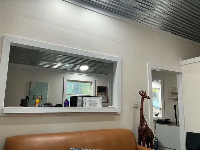 $1,000 | 468 Onalaska Drive East, Onalaska, TX 77360