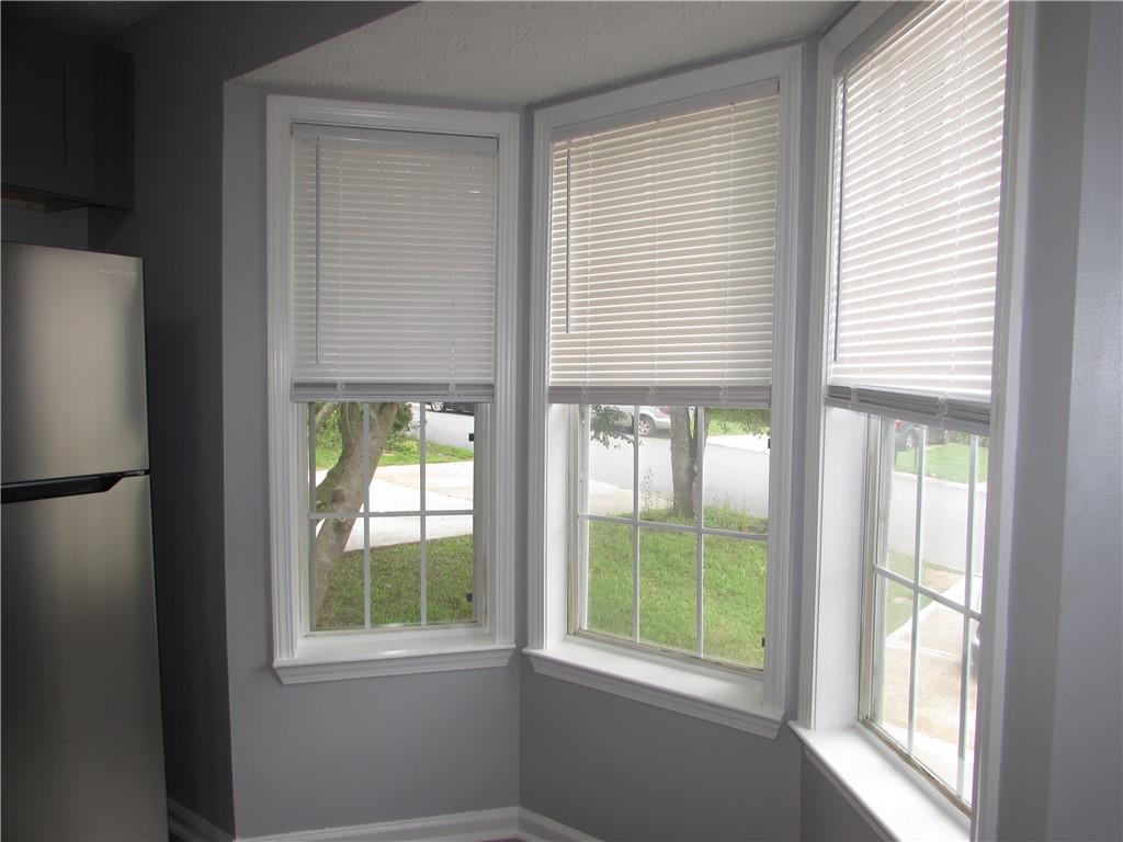 835 Heritage Valley Road Norcross, GA 30093 - Photo 12 of 34 a view of an entryway with a window