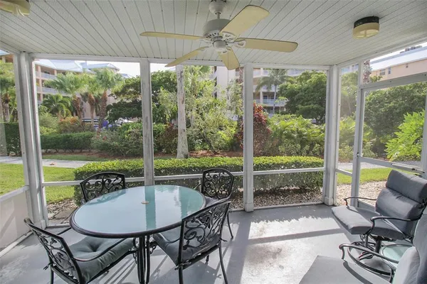 $6,700 | 1328 Siesta Bayside Drive, Unit 1328C, Sarasota, FL 34242