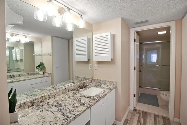 $6,700 | 1328 Siesta Bayside Drive, Unit 1328C, Sarasota, FL 34242