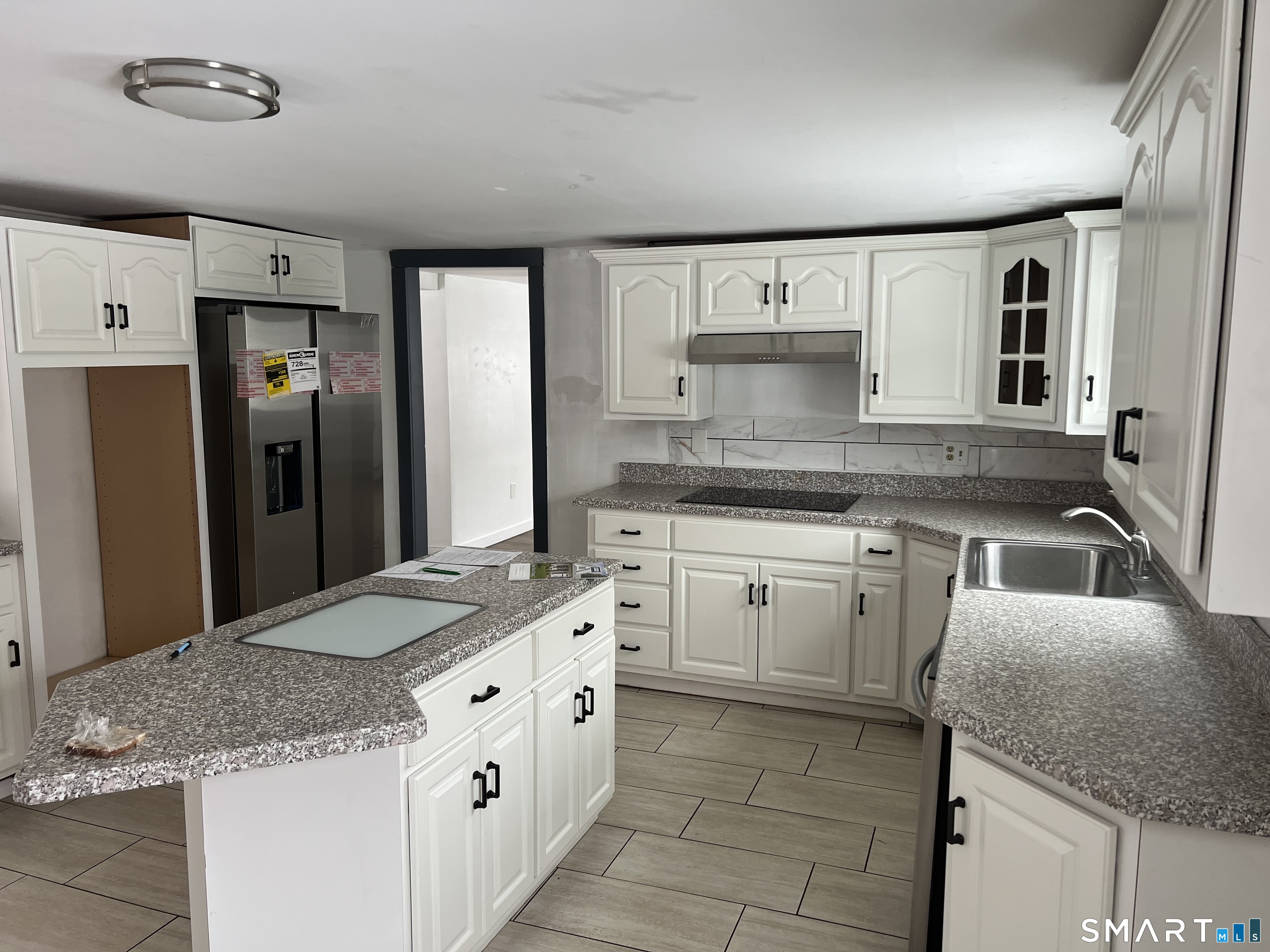 281 Watertown Road Middlebury, CT 06762 - Photo 5 of 23