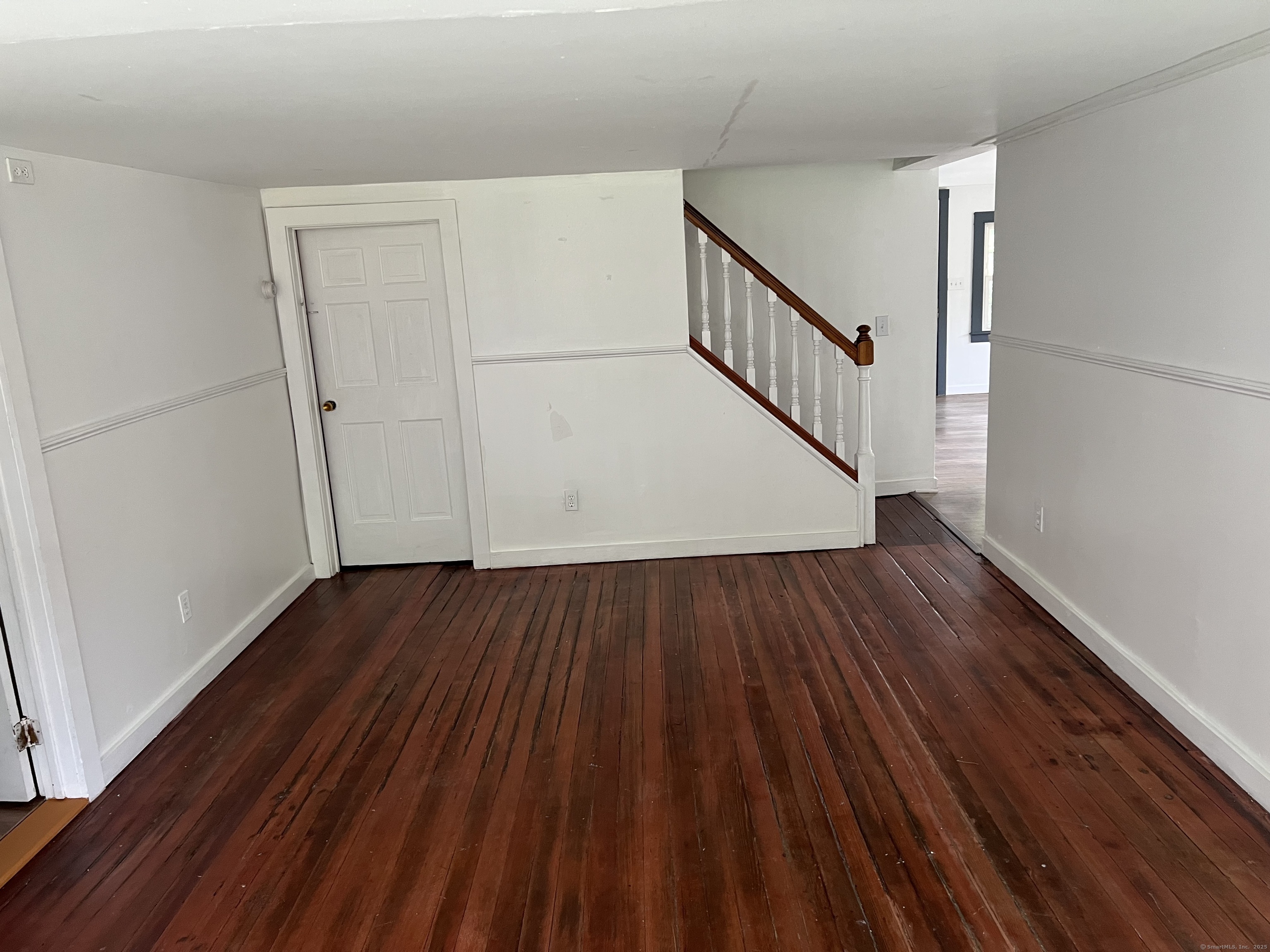 281 Watertown Road Middlebury, CT 06762 - Photo 8 of 23 Formal dining room