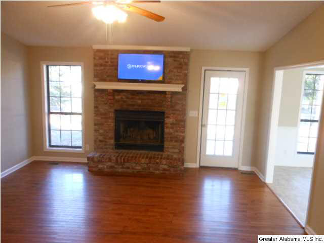 1206 Pointer Drive Southwest Jacksonville, AL 36265 - Photo 2 of 10