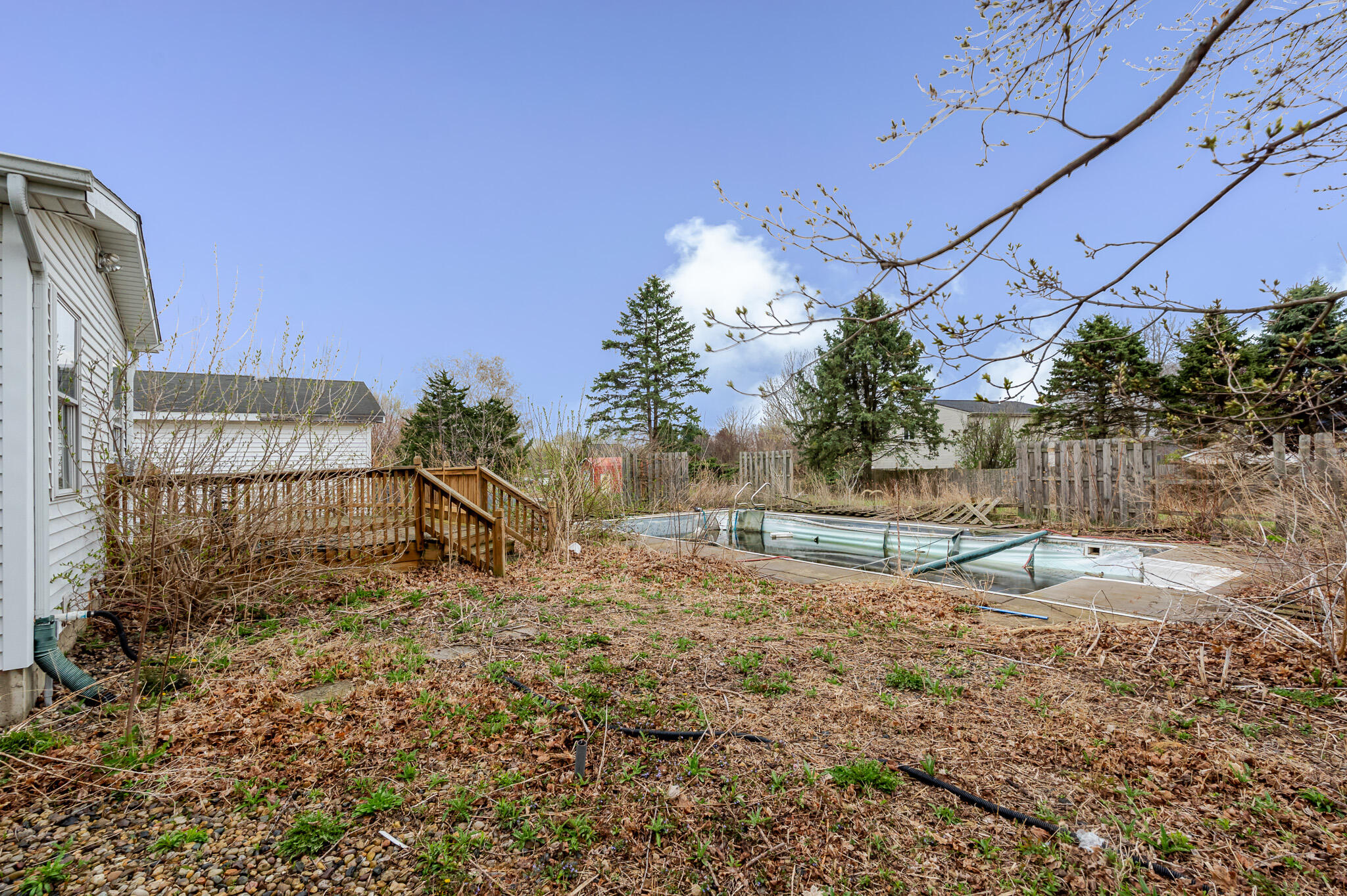 2402 Linda Road Valparaiso, IN 46383 - Photo 32 of 41 2048x1364