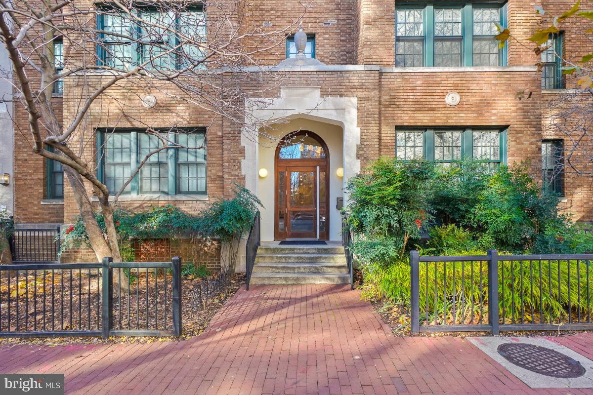 1124 10th Street Northwest, Unit 4B Washington, DC 20001 - Photo 28 of 29