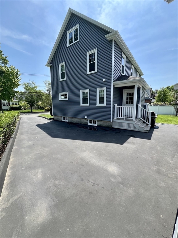 375 Lawrence Road Medford, MA 02155 - Photo 3 of 39 Gallery Image 3