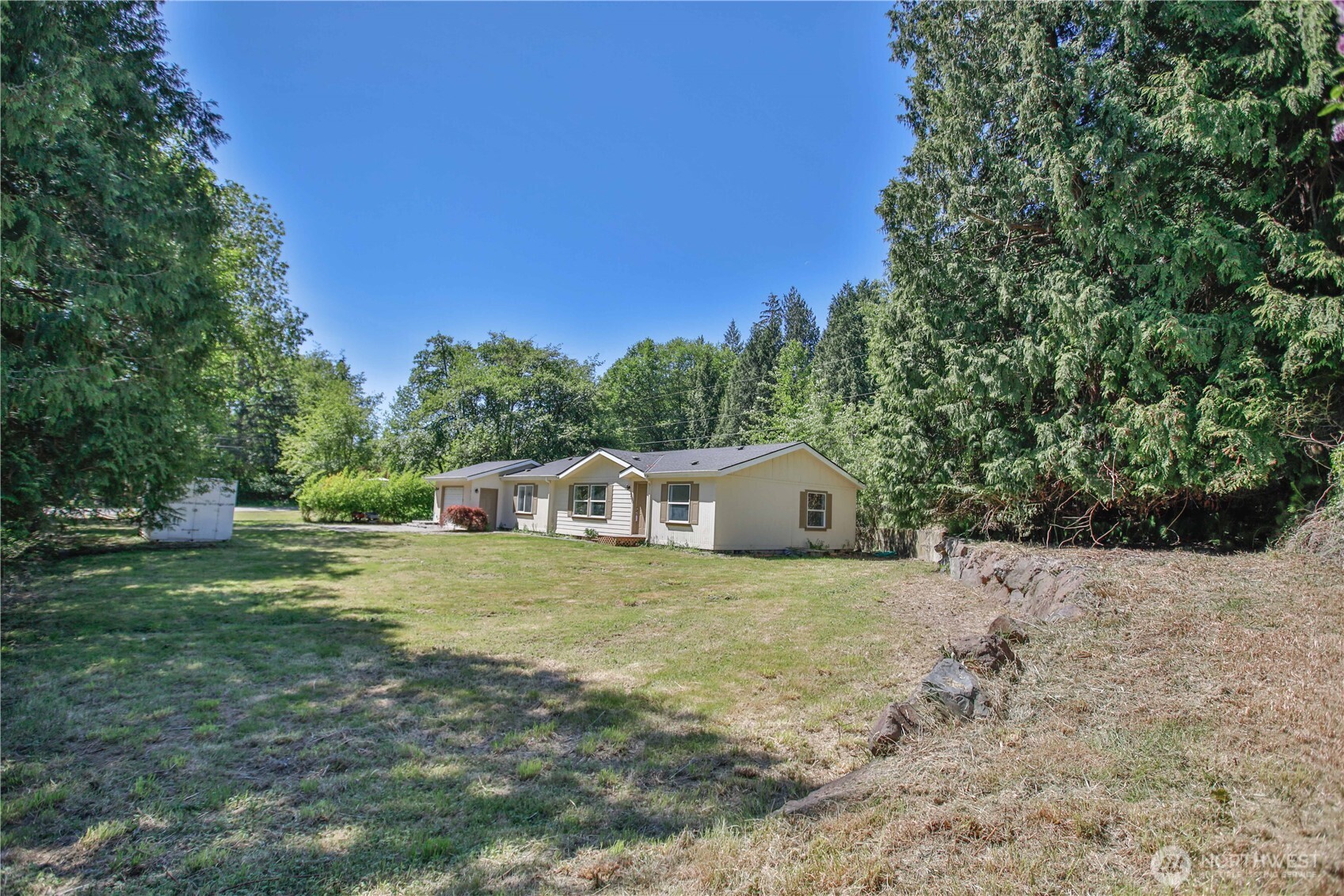 4717 Hansen Drive Clinton, WA 98236 - Photo 19 of 24