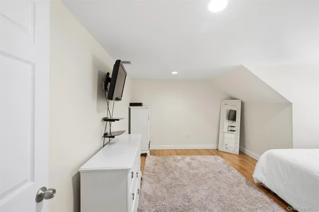 $899,000 | 336 Nicolls Road, Deer Park, NY 11729