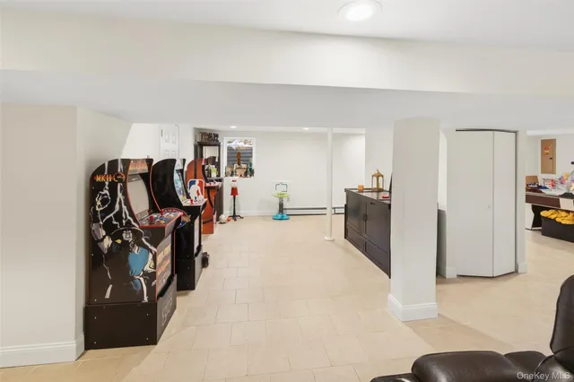 $899,000 | 336 Nicolls Road, Deer Park, NY 11729