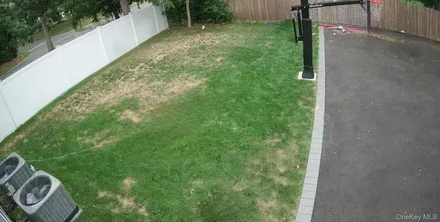 $899,000 | 336 Nicolls Road, Deer Park, NY 11729