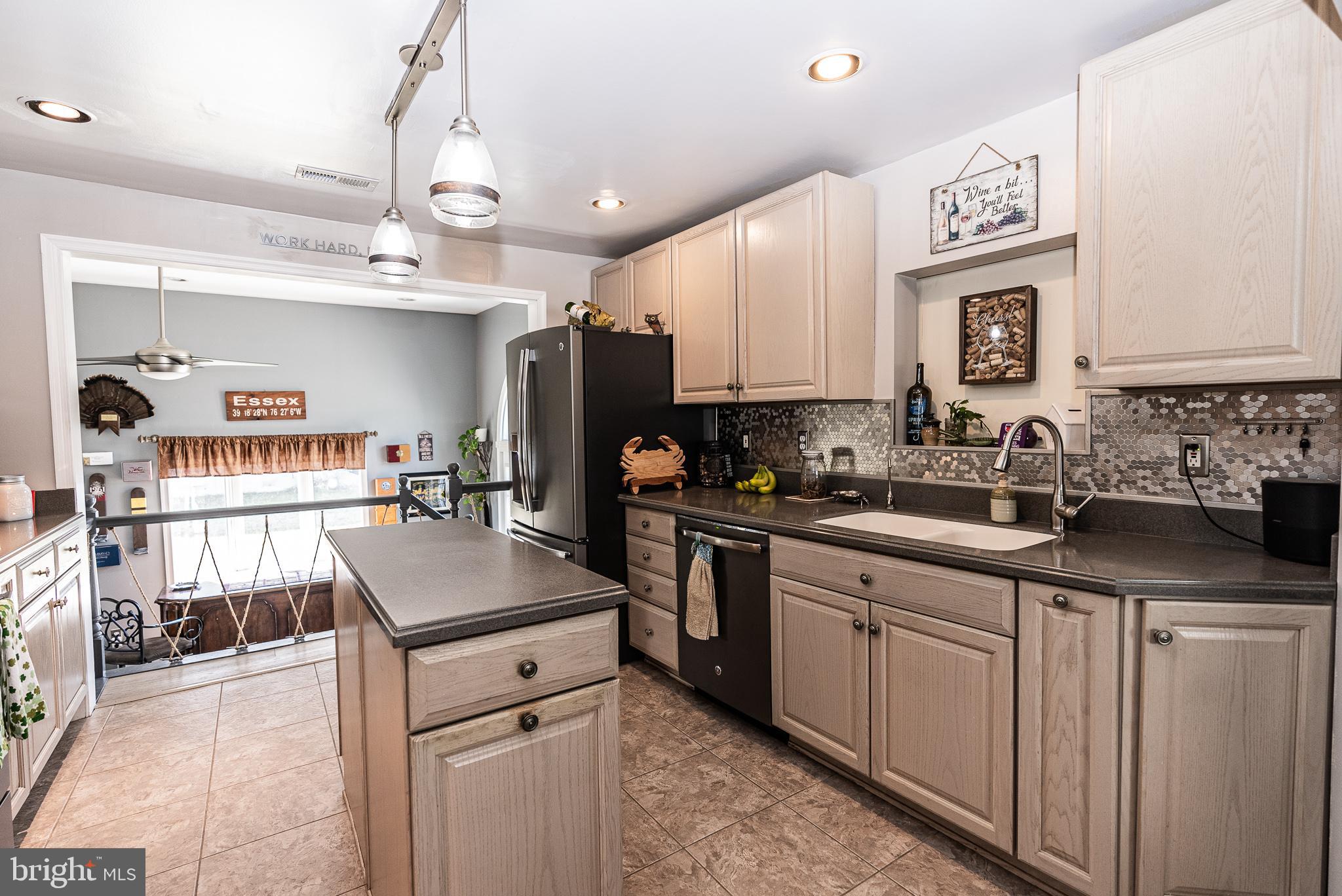 1227 Bayside Road Essex, MD 21221 - Photo 11 of 78 Kitchen