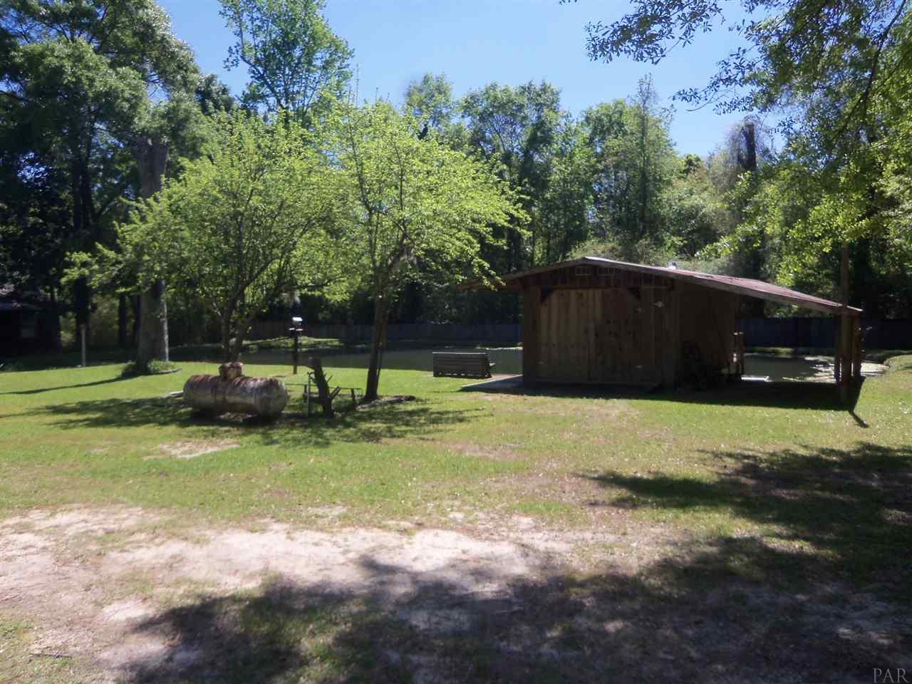 1015 Daffin Road Molino, FL 32577 - Photo 7 of 32 Gallery Image 7