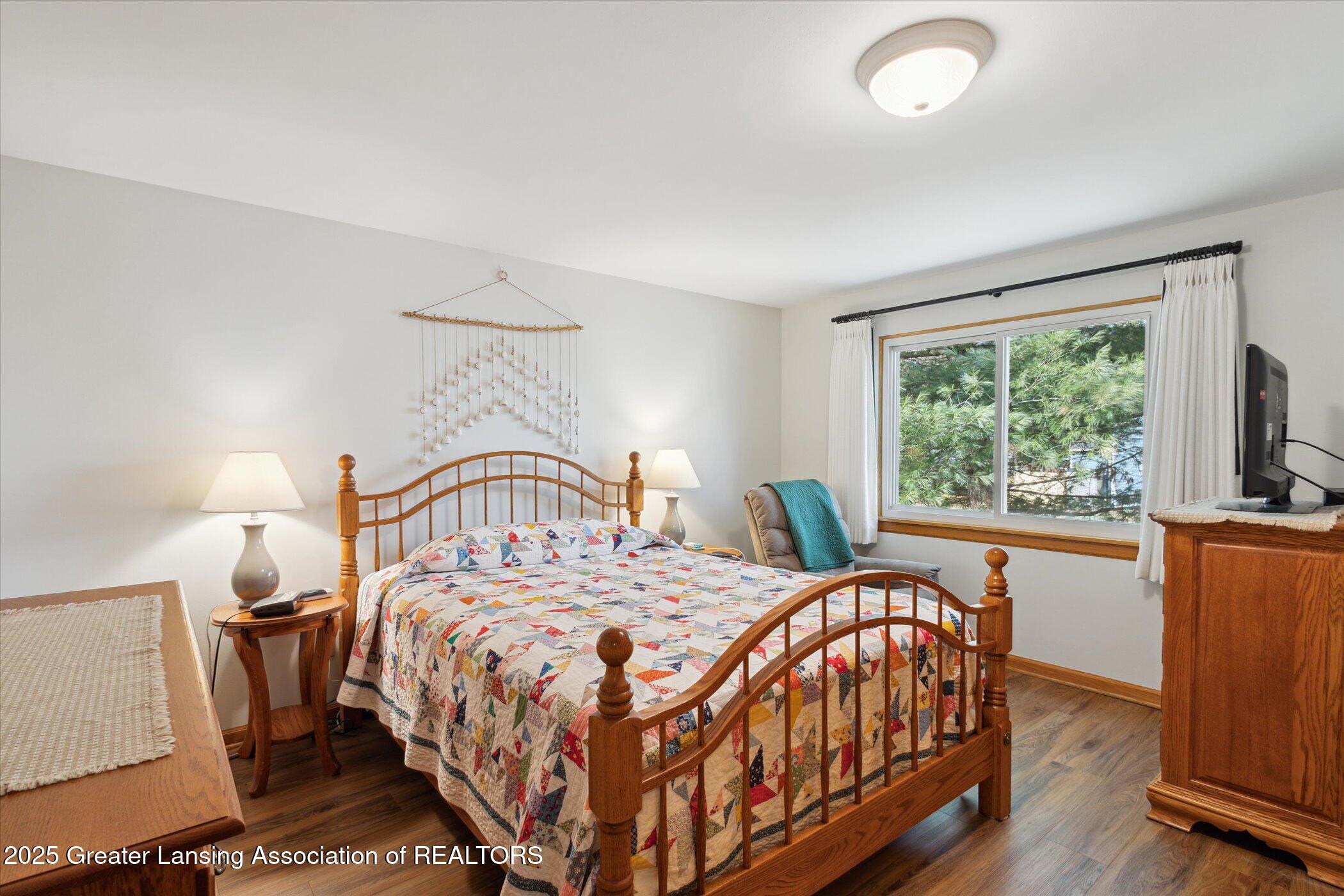 3100 Scarborough Road Lansing, MI 48910 - Photo 14 of 46 18-3100-Scarborough-Rd-Lansing-MI-48910-