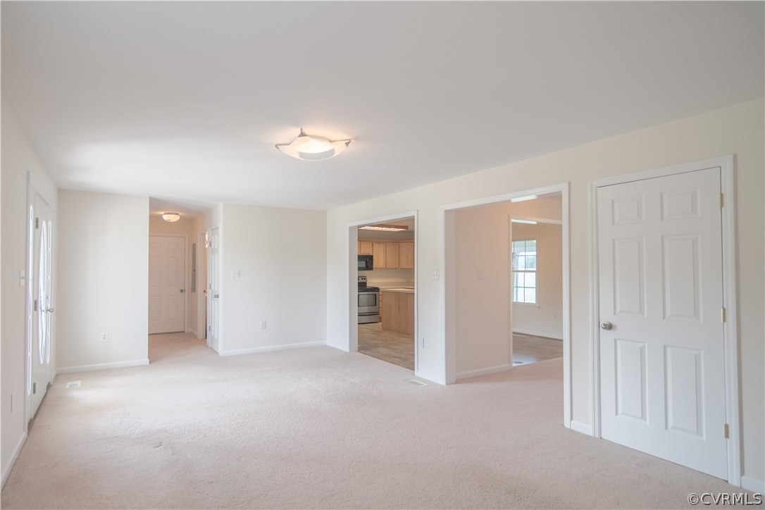 10 Hill Crest Road Wake, VA 23176 - Photo 6 of 26 Gallery Image 6
