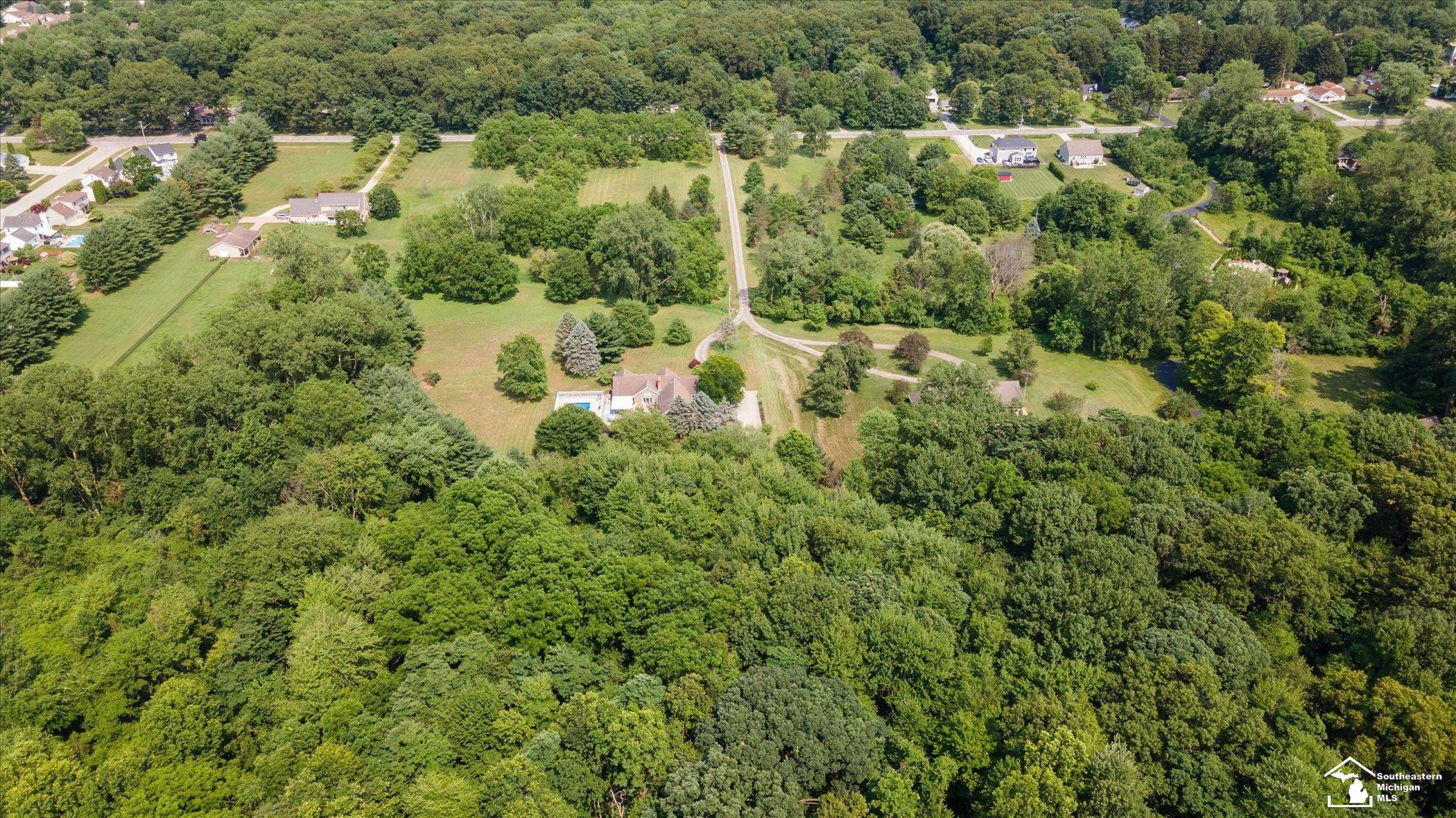 7131 Jackman Road Temperance, MI 48182 - Photo 68 of 75 50180766-d6b83fc8-753e-4969-90a7-42072e58a202.JPG