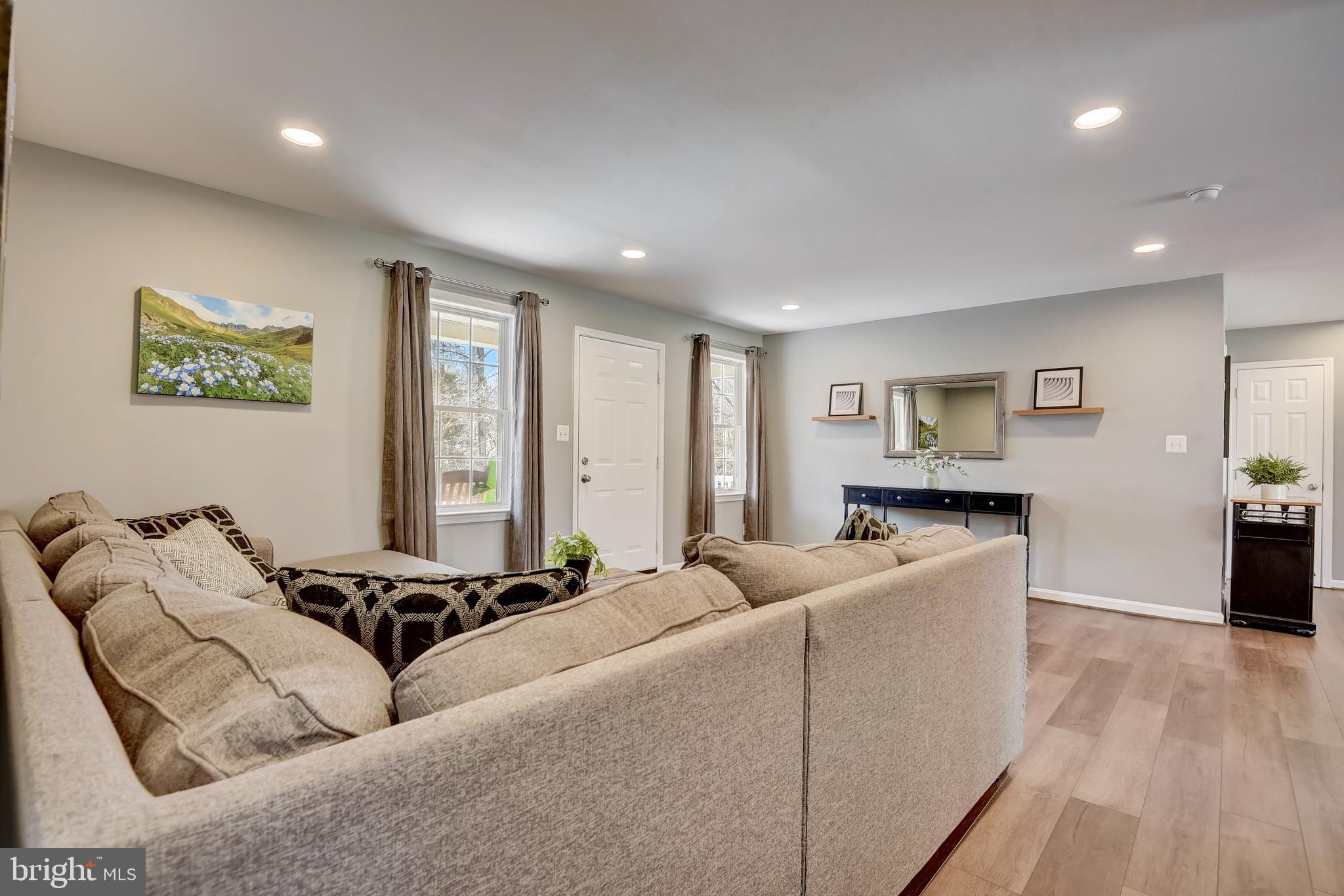 516 Decatur Road Stafford, VA 22554 - Photo 6 of 43 Gallery Image 6