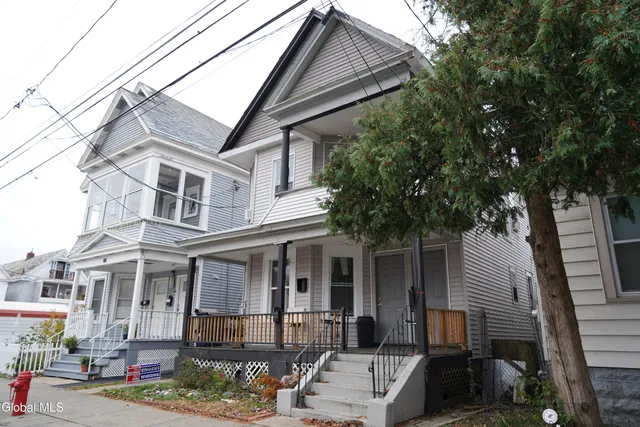 $300,000 | 114 Victory Avenue, Schenectady, NY 12307