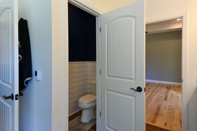 1754 Vesta Road Lebanon, TN 37090 - Photo 22 of 37 a bathroom with a toilet and a shower