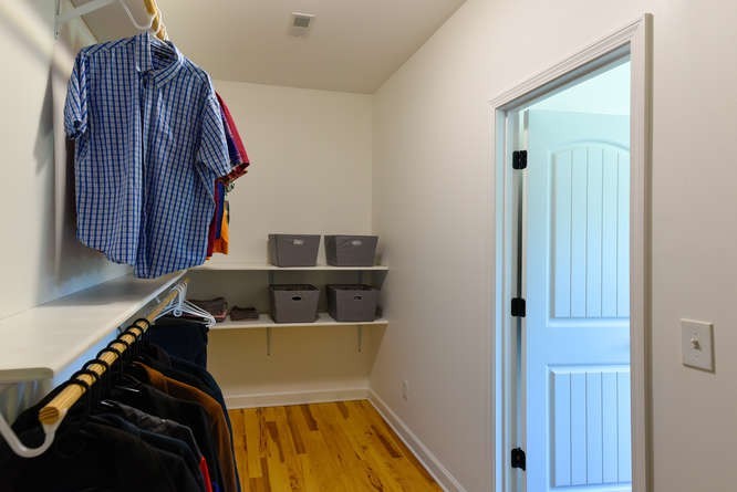 1754 Vesta Road Lebanon, TN 37090 - Photo 25 of 37 a view of walk in closet