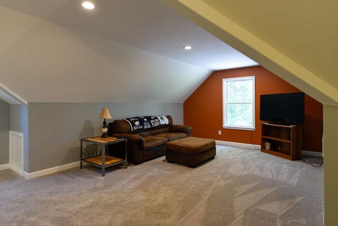 1754 Vesta Road Lebanon, TN 37090 - Photo 28 of 37 a living room with furniture a flat screen tv and windows