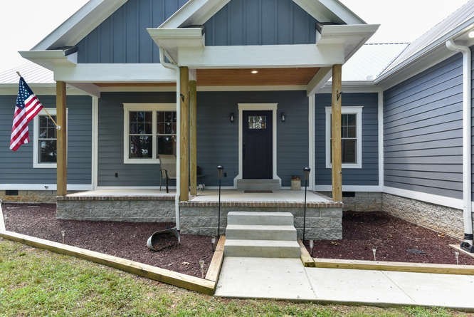 1754 Vesta Road Lebanon, TN 37090 - Photo 6 of 37 a view of house with front door