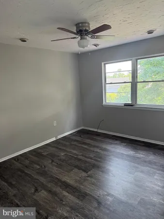 $2,100 | 10 Fleming Street, Newark, DE 19713