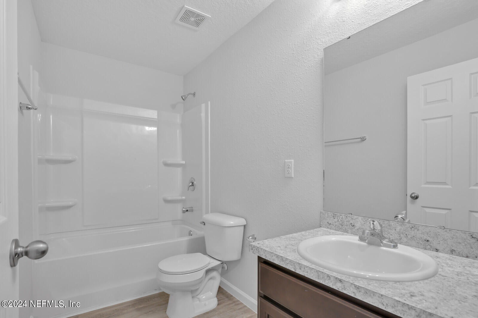 6644 Talking Tree Court Jacksonville, FL 32205 - Photo 17 of 22 Bathroom 2