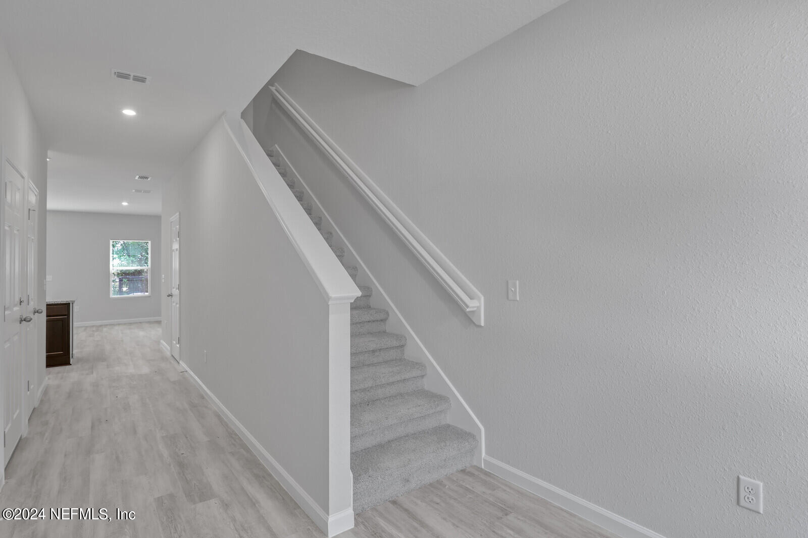 6644 Talking Tree Court Jacksonville, FL 32205 - Photo 2 of 22 Entry Way