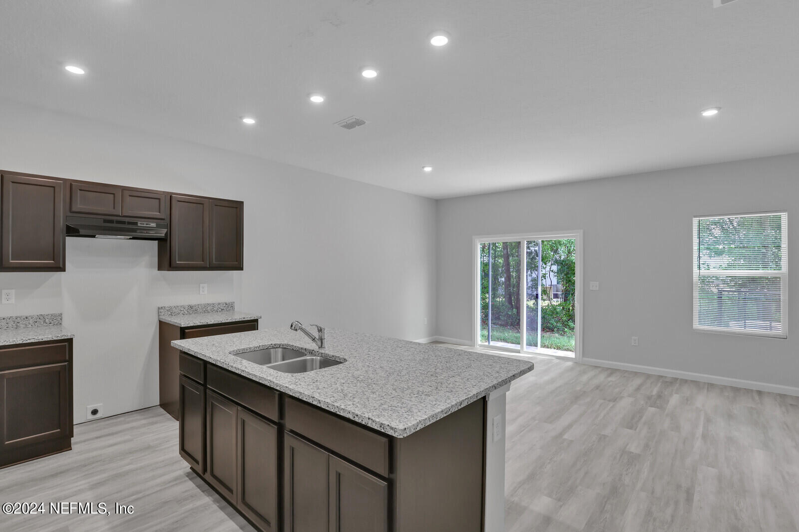 6644 Talking Tree Court Jacksonville, FL 32205 - Photo 7 of 22 Kitchen
