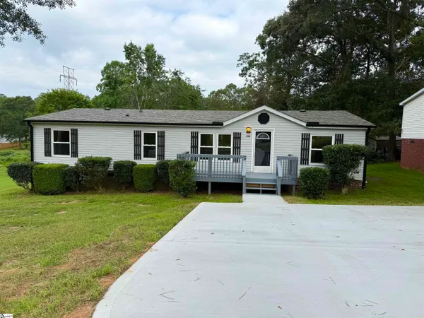 $230,750 | 130 Bell Avenue, Inman, SC 29349