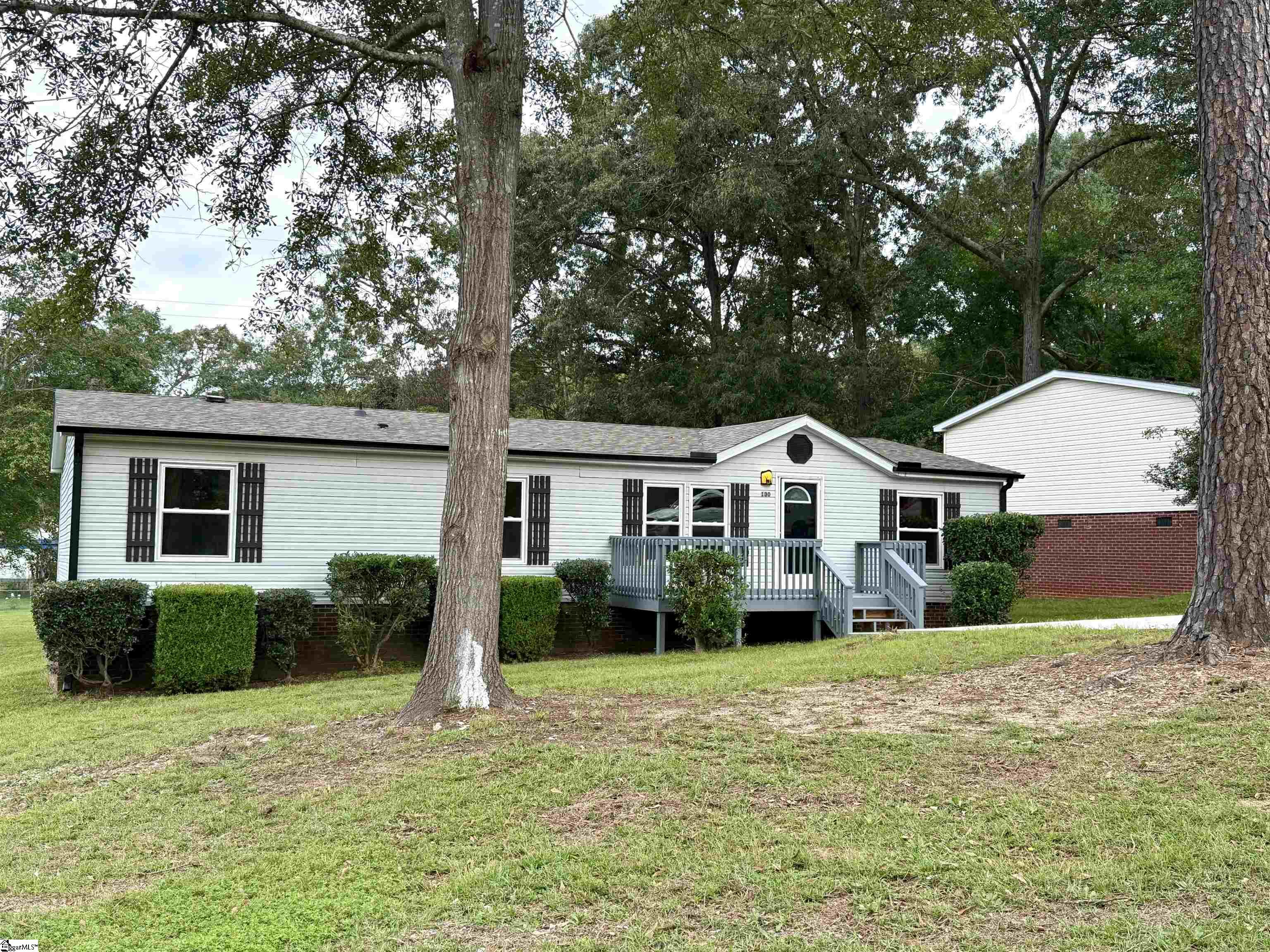 130 Bell Avenue Inman, SC 29349 - Photo 2 of 25